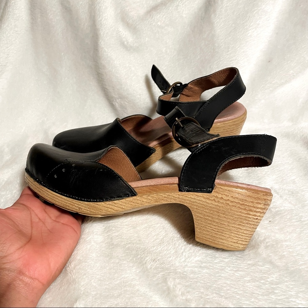Dansko Shoes!